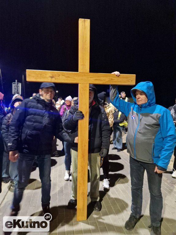 Droga Krzyżowa „PoKutnie”