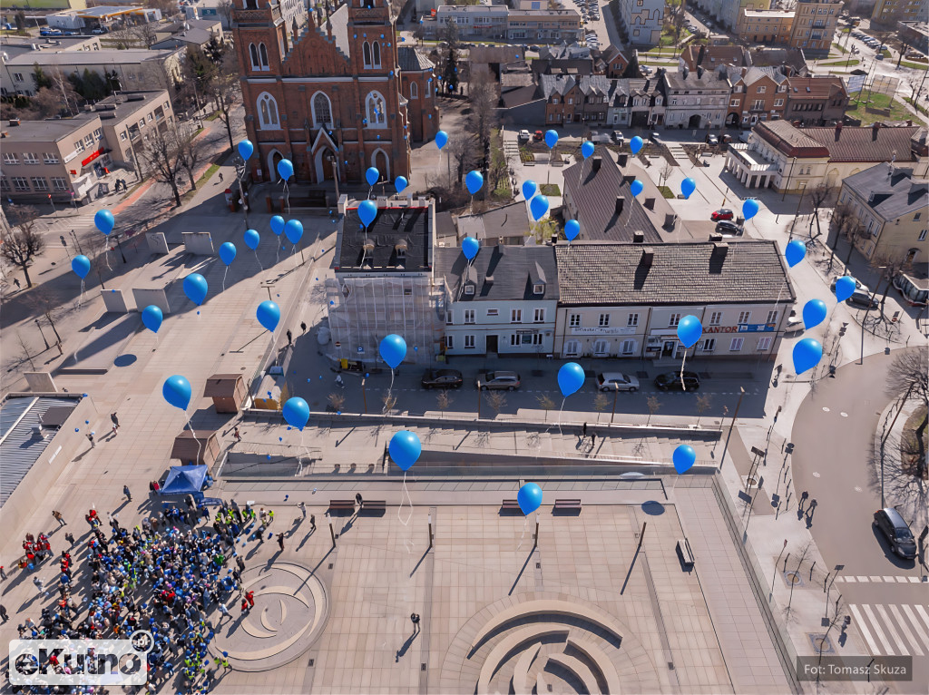 Zaświeć się na Niebiesko