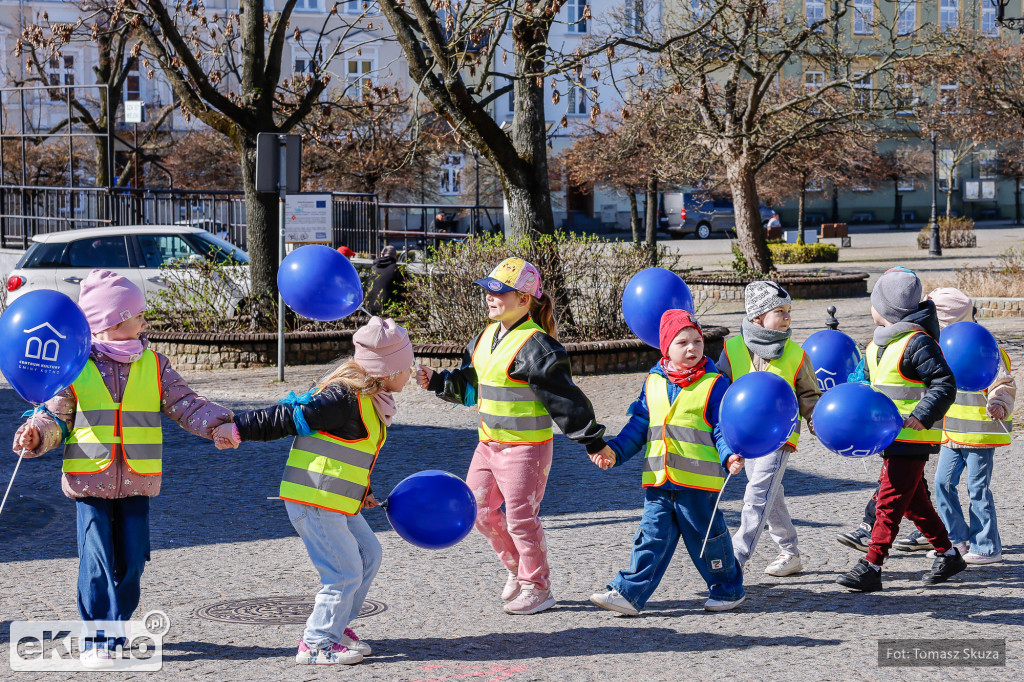 Zaświeć się na Niebiesko