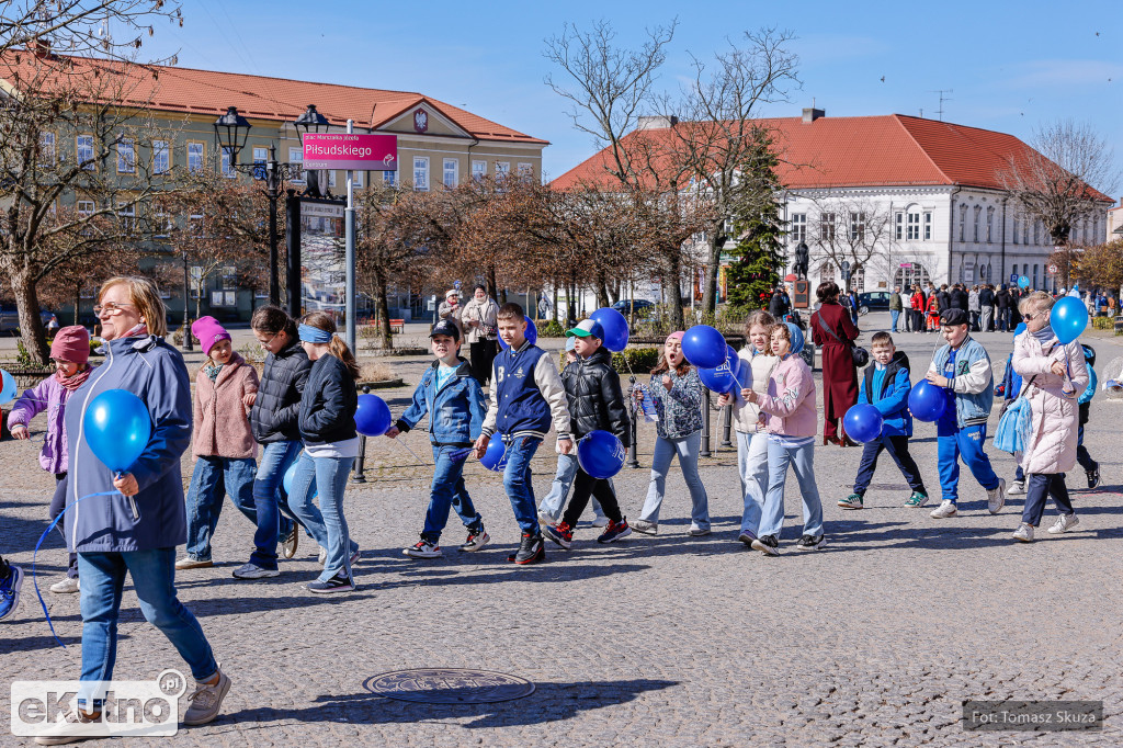 Zaświeć się na Niebiesko