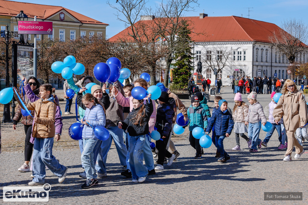 Zaświeć się na Niebiesko