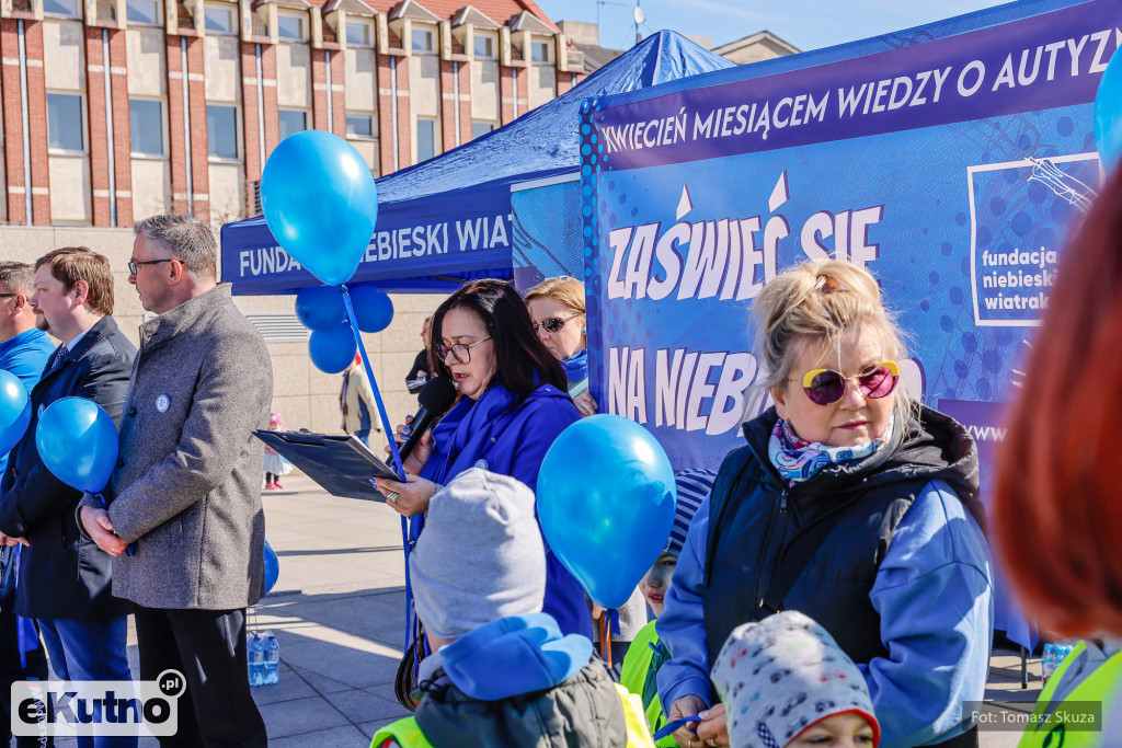 Zaświeć się na Niebiesko