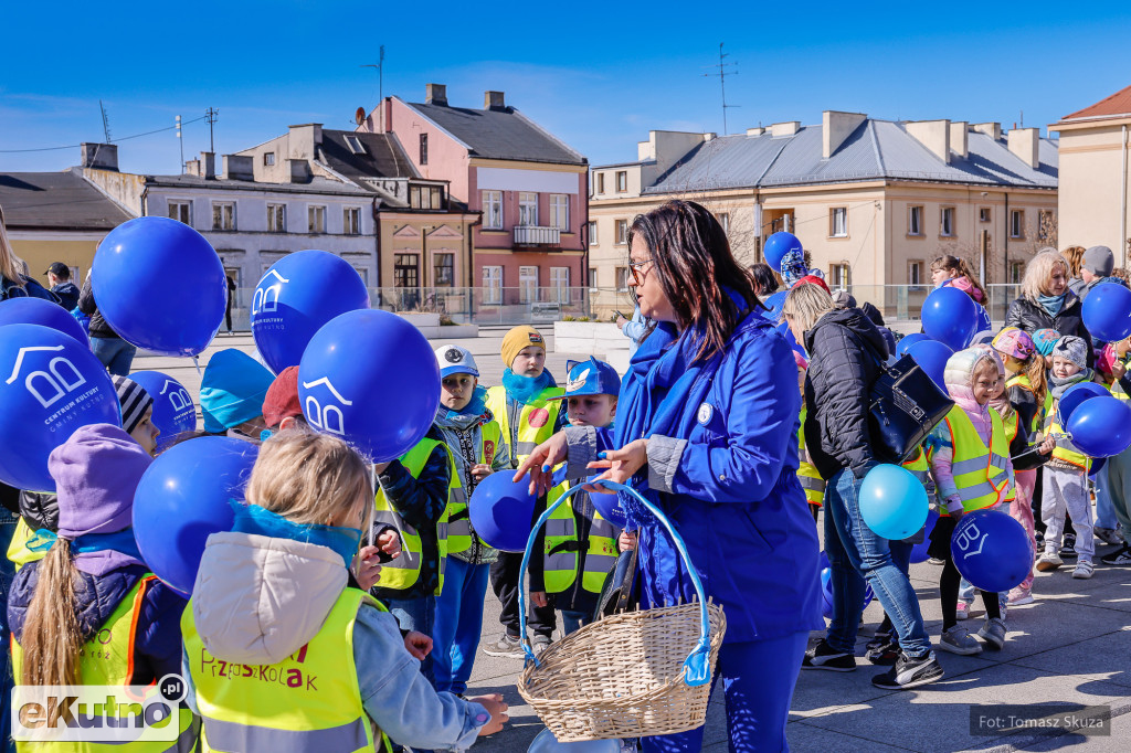 Zaświeć się na Niebiesko