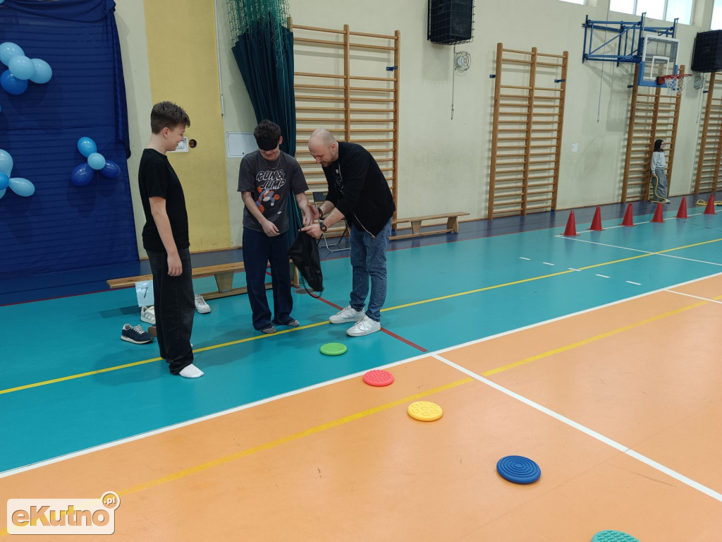 Ścieżka sensoryczna w Szóstce