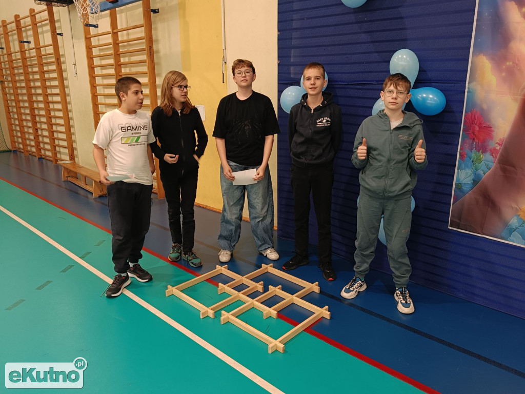 Ścieżka sensoryczna w Szóstce