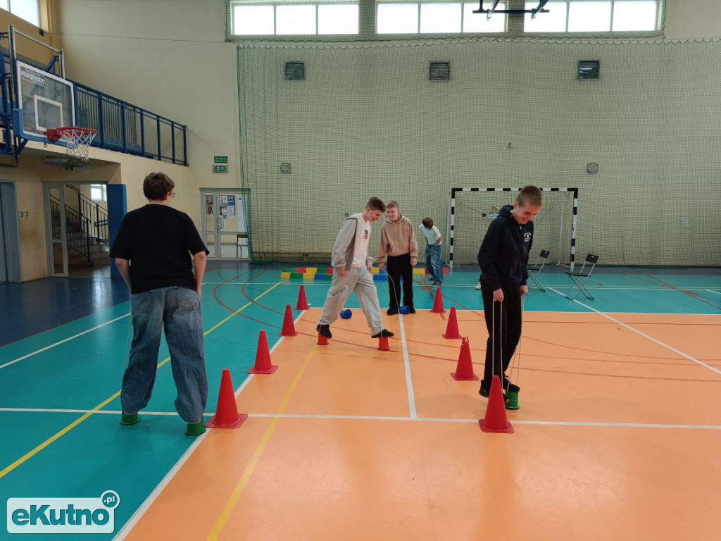 Ścieżka sensoryczna w Szóstce