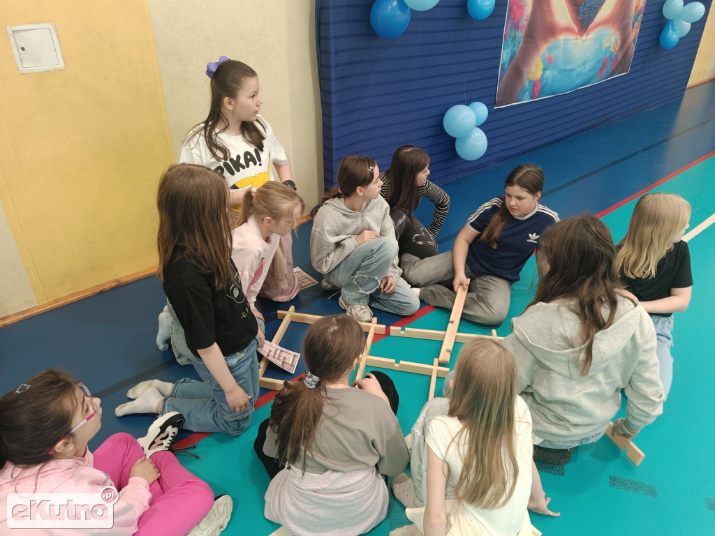 Ścieżka sensoryczna w Szóstce