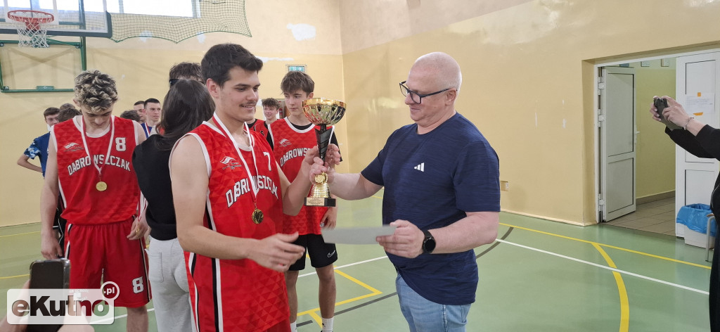 Dąbrowszczak Mistrzem Powiatu