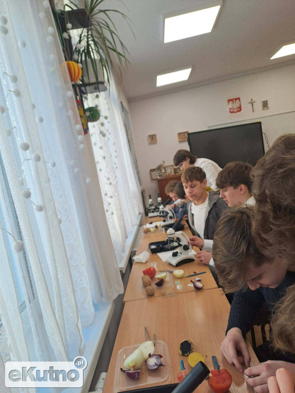 Katolickie Liceum, Technikum otwarte na uczniów