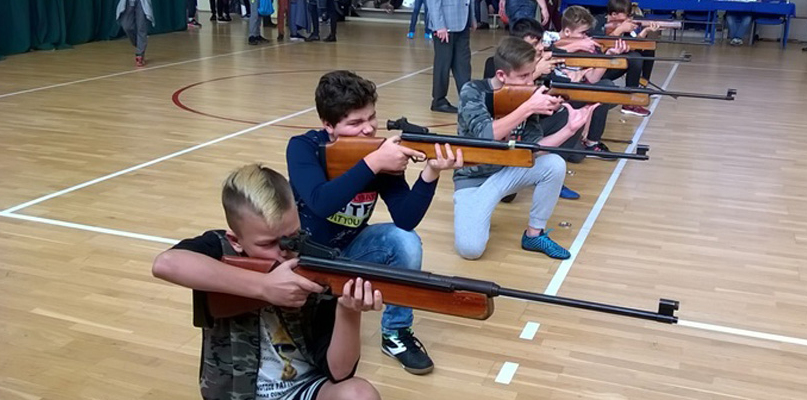 Uczniowie ?Czwórki? strzelają najlepiej
