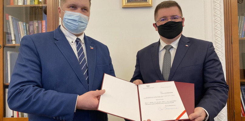Minister Przemysław Czarnek z wiceministrem Tomaszem Rzymkowskim