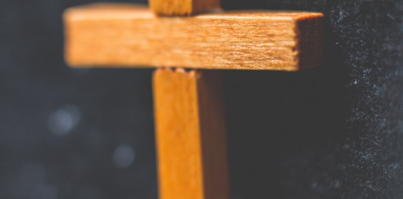 Jaki krzyżyk na ścianę umieścić w swoim domu?