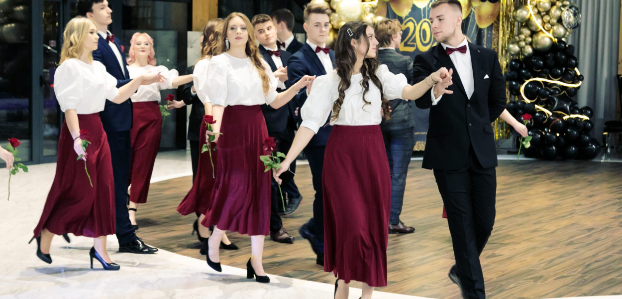 Bal studniówkowy 2023 w "Kasprowiczu"
