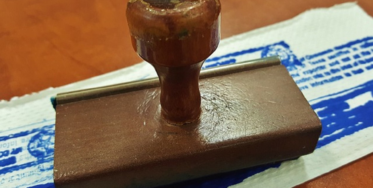 Czym zajmuje się notariusz? 