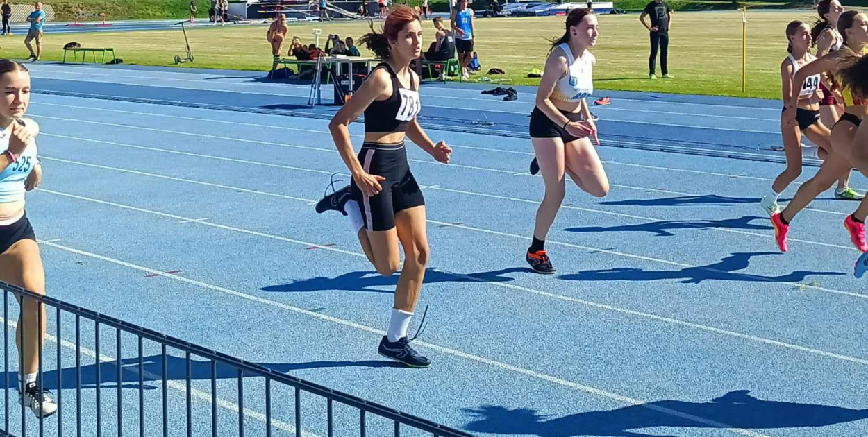 Nasi lekkoatleci na stadionie Rudzkiego Klubu Sportowego