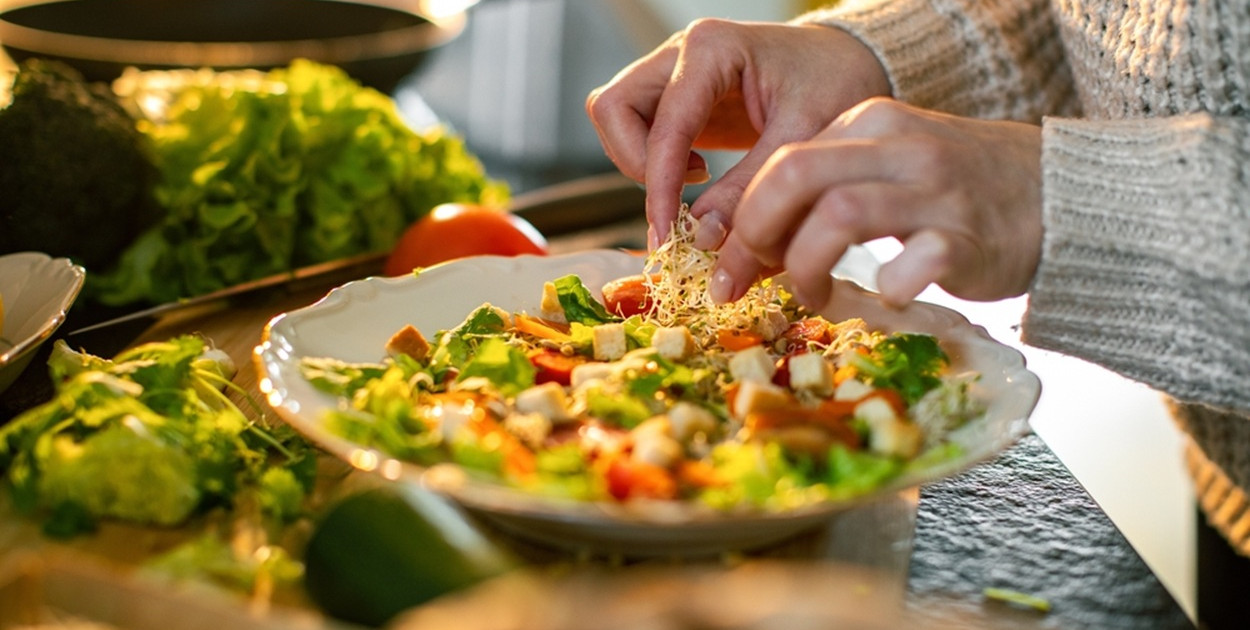 Od zmian w życiu do zmian na talerzu – zwrot ku naturalnej żywności