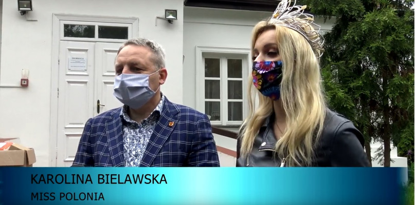 Andrzej Górczyński, członek Zarządu Województwa Łódzkiego i Karolina Bielawska Miss Polonia 2019