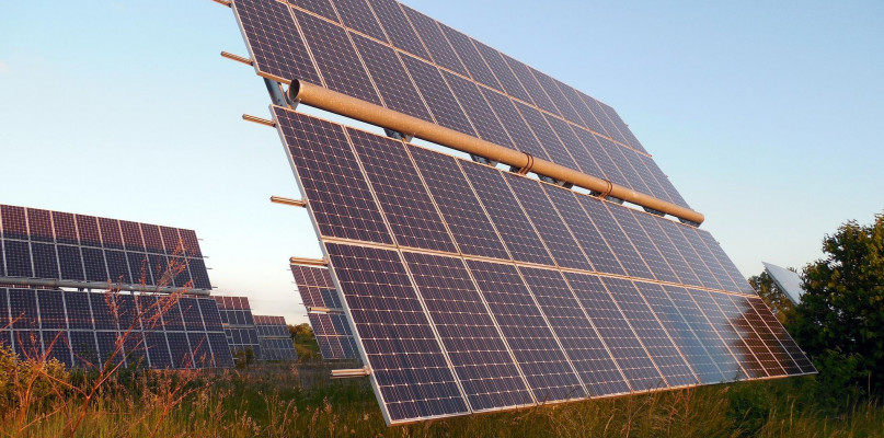 solar-cells-gb0b5dd36b_1920