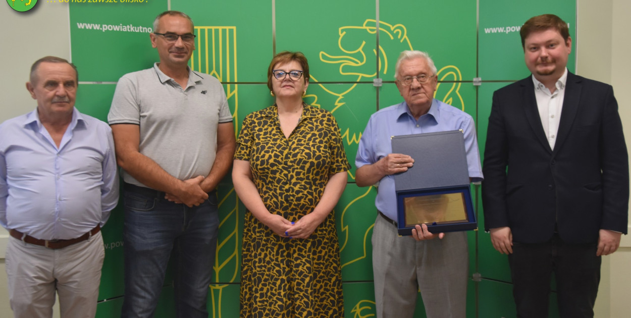 Od lewej Marek Kubasińśki, Tomasz Walczewski, Anna Konwerska, Andrzej Stelmaszewski i Daniel Kowalik