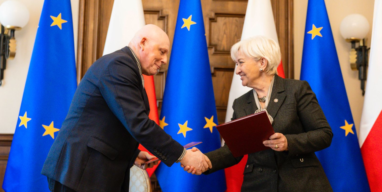 Wojewoda Dorota Ryl i Zdzisław Kostrzewa Wójt Gminy Nowe Ostrowy