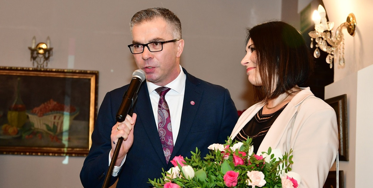 Prezydent Kutna Mariusz Sikora z małżonką fot. KWW Zbigniewa Burzyńskiego i Mariusza Sikory