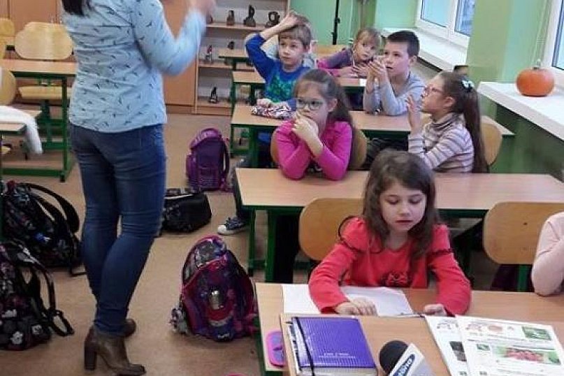 Renata Jastrzębska, dziennikarka Radia Victoria w świetlicy "Szóstki"