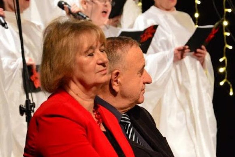 Znak przyjaźni i pojednania w UTW