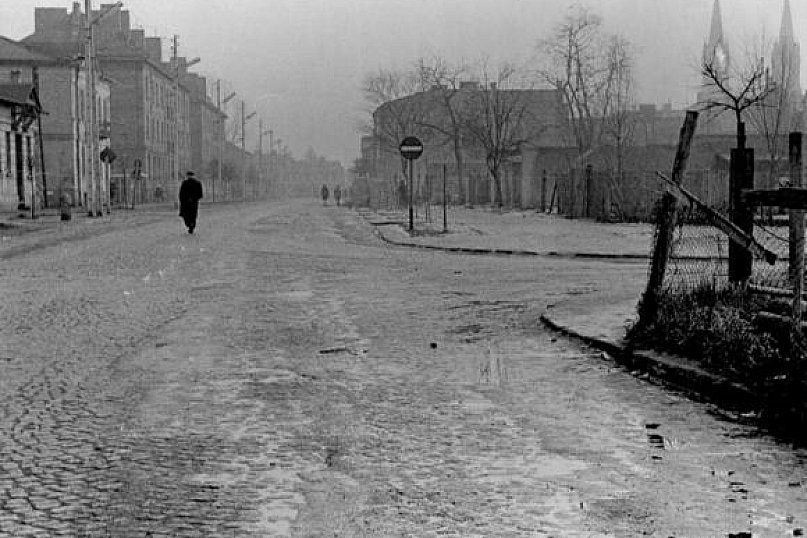 Świadek czasu, światło prawdy/Było i nie minie. Nasze ulice