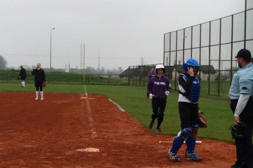 Wygrana kutnowskich softballistek