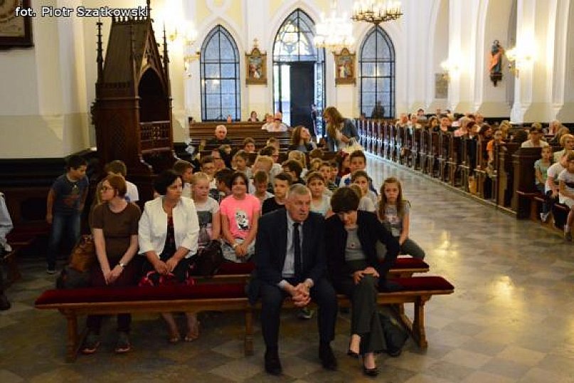 Akt erekcyjny wmurowany pod stacjonarne hospicjum w Kutnie