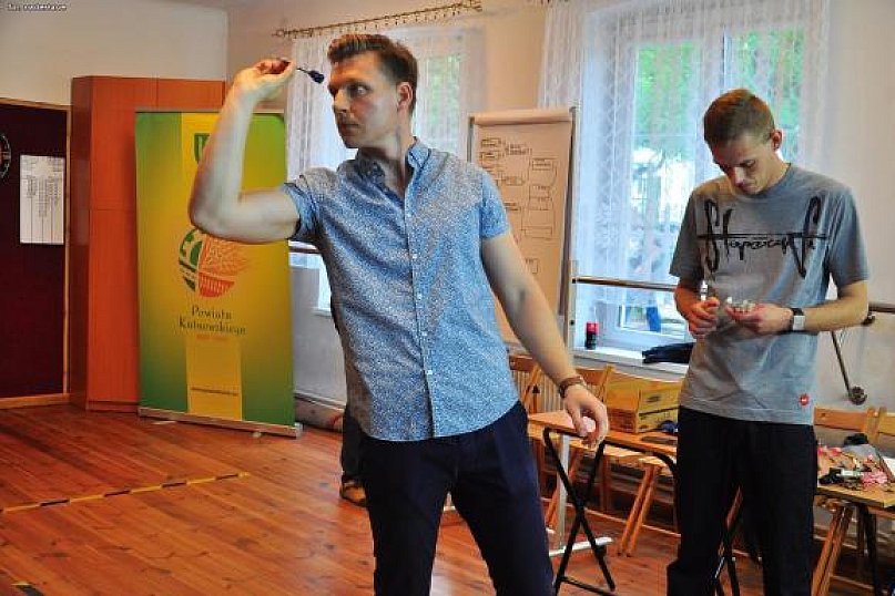 Adam Kubiak i Patryk Kieszkowski wygrali II Turniej Darta