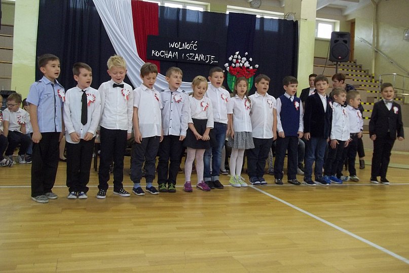 Piłsudski patronem Dwójki