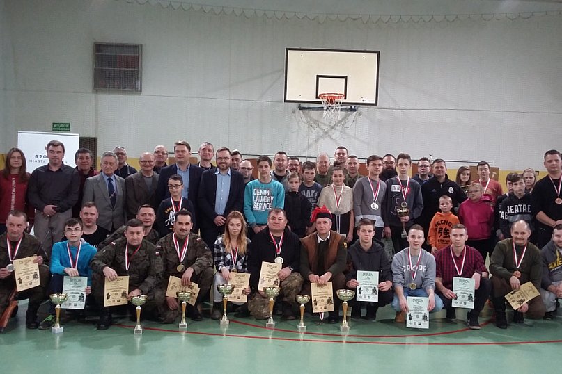 Zawody strzeleckie w Żychlinie