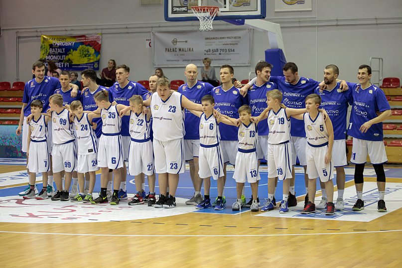Porażka kutnowskich koszykarzy