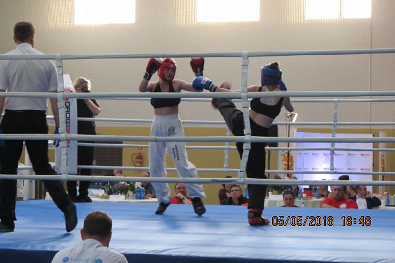 Kickbokserzy ze srebrem