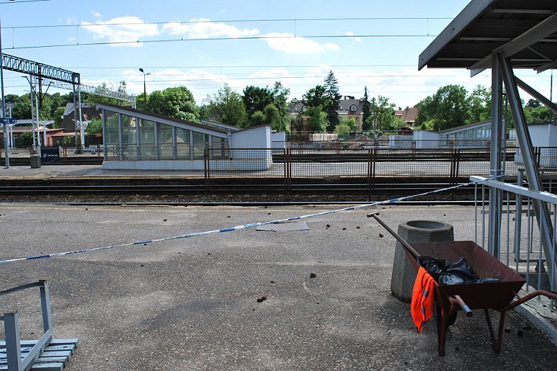 Sprzątają na dworcu