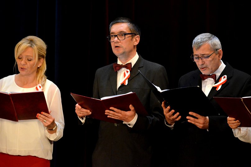 Pieśni patriotyczne w CTMiT