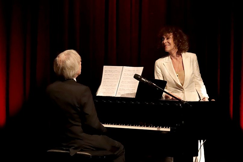 Alicja Majewska i Włodzimierz Korcz