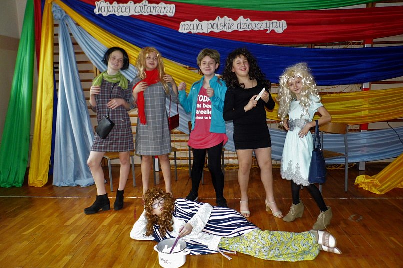 Dzień Kobiet na wesoło