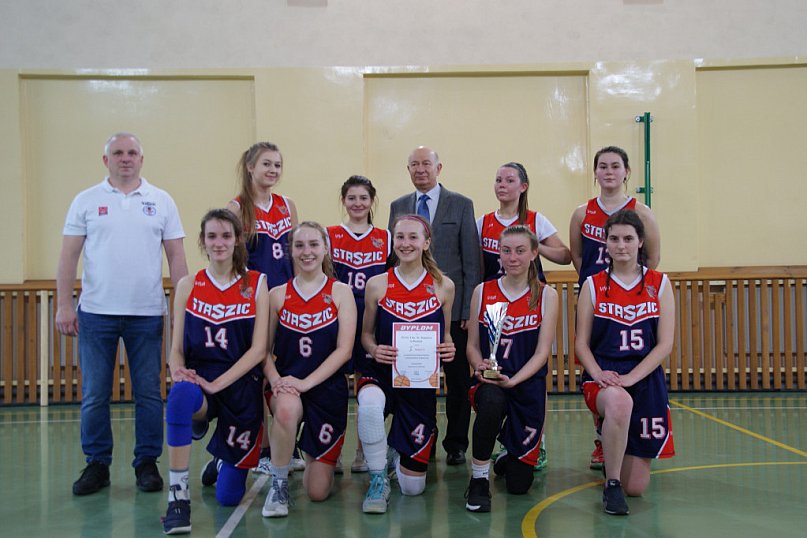 Koszykarki ze Staszica najlepsze