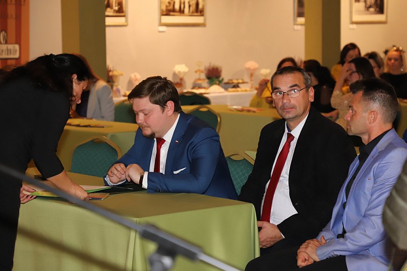 Nagrody Starosty dla nauczycieli