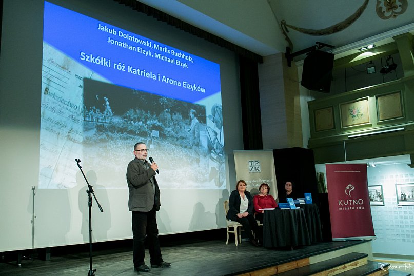 Kutnowskie Zeszyty Regionalne Tom XXIII