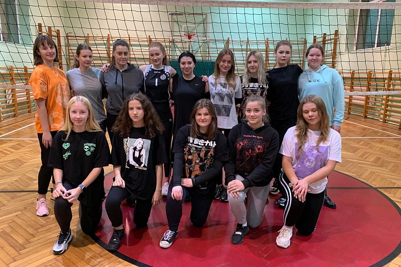 Mikołajkowy Turniej Piłki Siatkowej