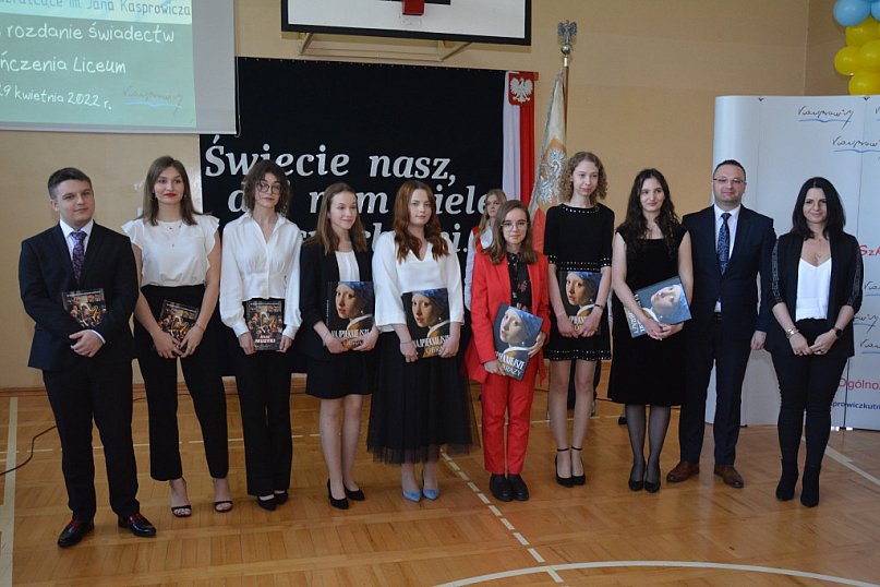 Pożegnanie klas trzecich w Kasprowiczu