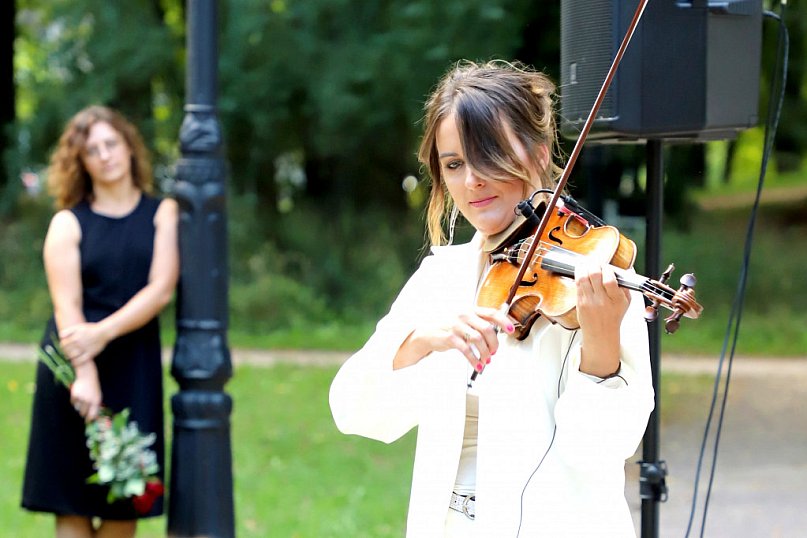 Muzyka Róż(a)na – „Złamana klasyka”