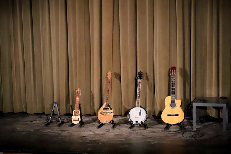 Muzyka i instrumenty świata