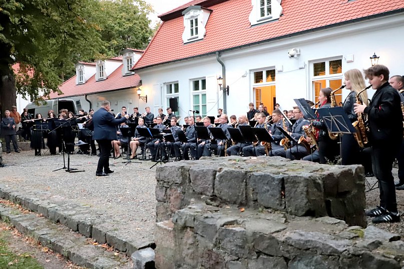 Koncert orkiestr dętych w Parku Wiosny Ludów