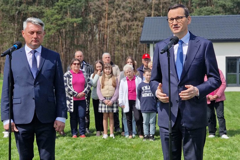 Premier w gminie Strzelce