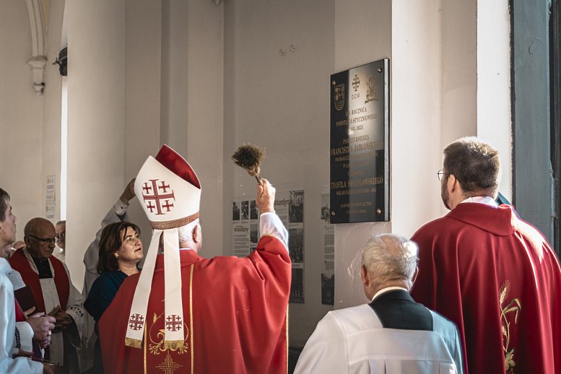 Odsłonięcie tablicy pamiątkowej