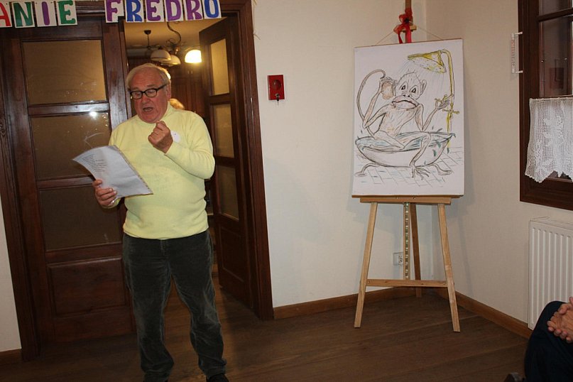 Co Pan na to, Panie Fredro...